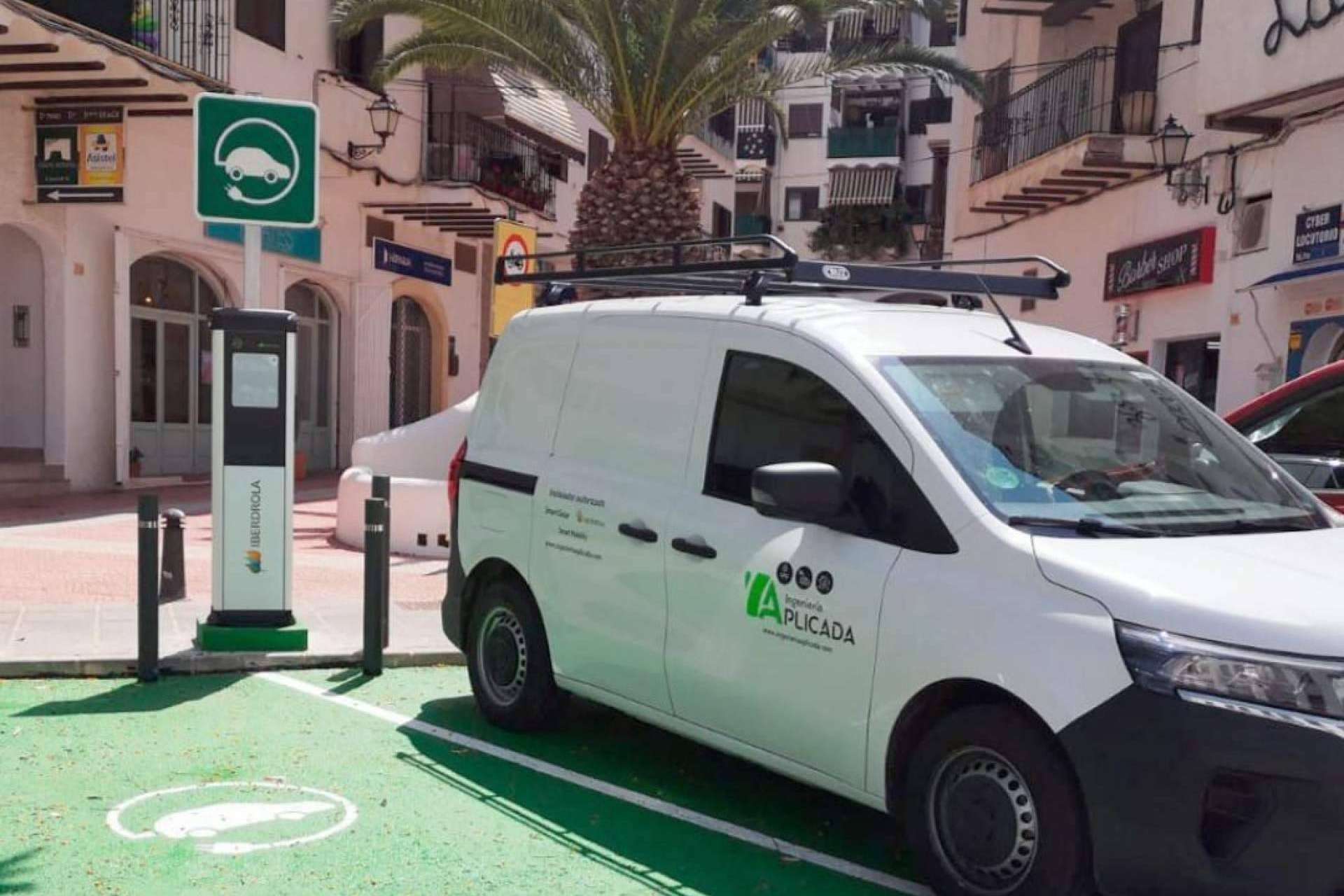 La firma española Ingeniería Aplicada impulsa proyectos de instalación de puntos de recarga de vehículos eléctricos