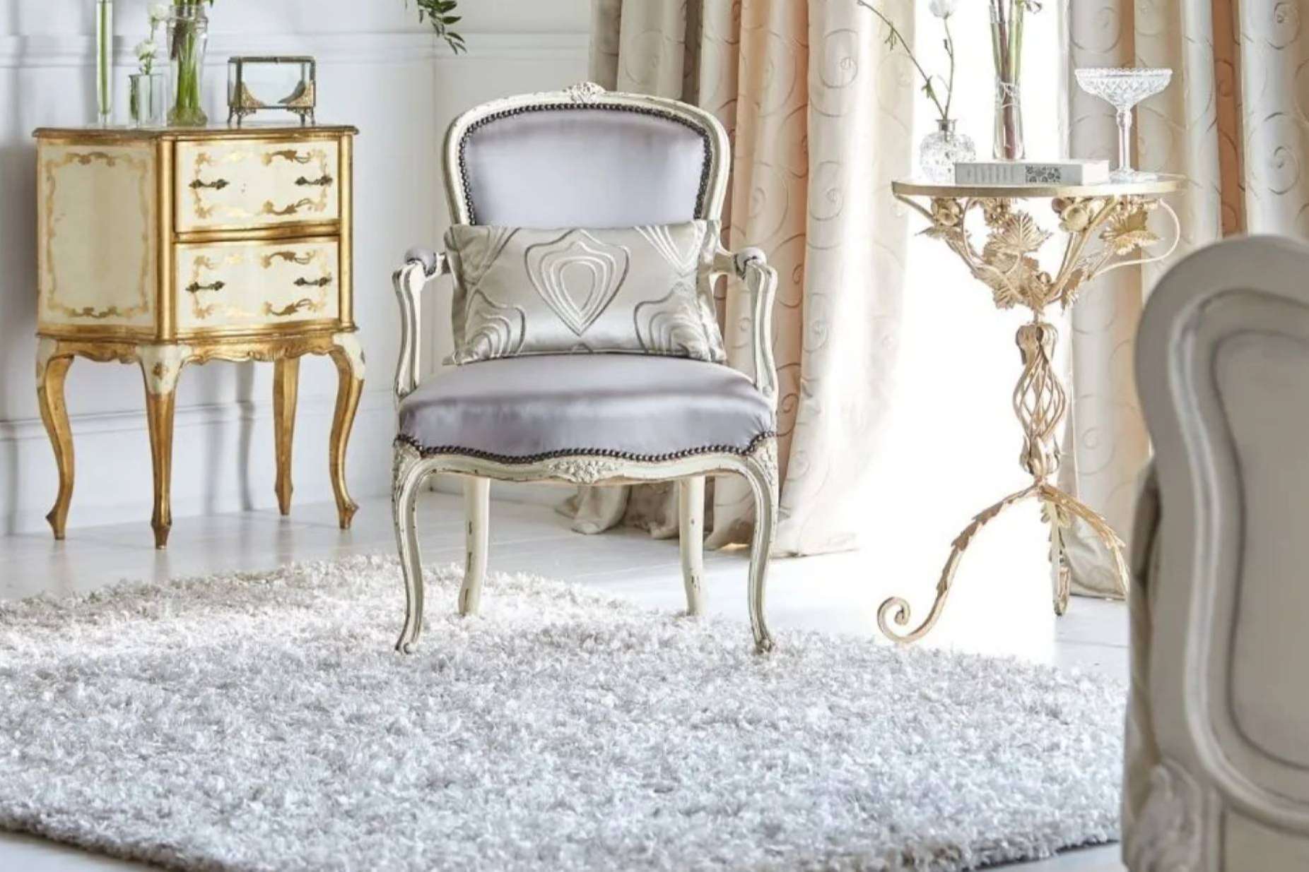 Restauración de muebles de madera con los expertos de Galvañ Lacados