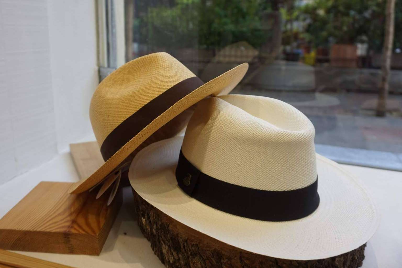 Los sombreros de Santacana aportan estilo y elegancia