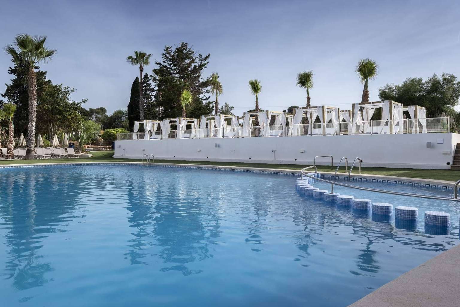 Gracias a una Estrategia de Comercialización Sobresaliente, Zero Drach del Mar Hotel en Porto Cristo Supera las Previsiones de Ocupación en su Temporada Inaugural