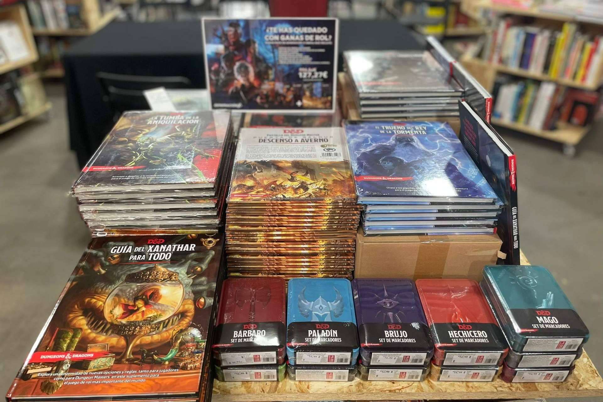 Juegos de rol Dungeons & Dragons. Una oferta espectacular del lote de libros