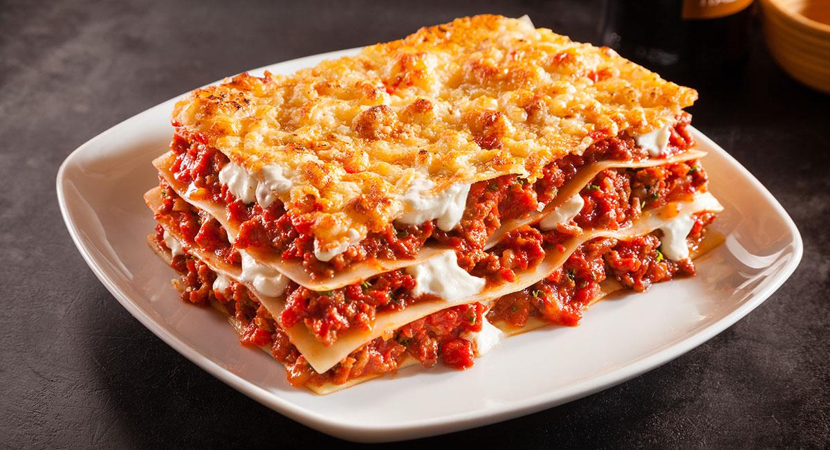 Sorprende a todos con esta receta de Lasaña fácil y rápida ¡Que empiece la función!