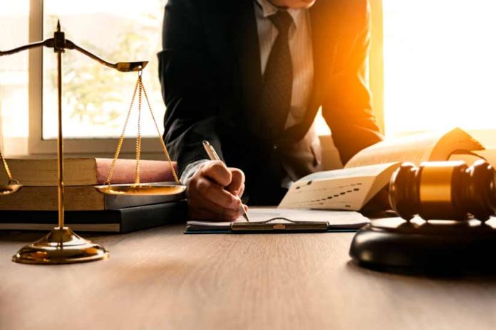abogados