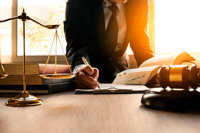 El futuro de las notificaciones legales: por qué las empresas apuestan por el burofax postal online