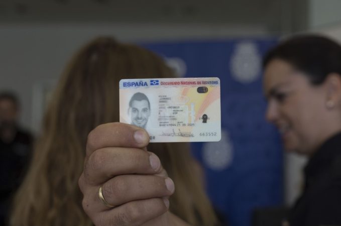 renovar DNI 3 Merca2.es