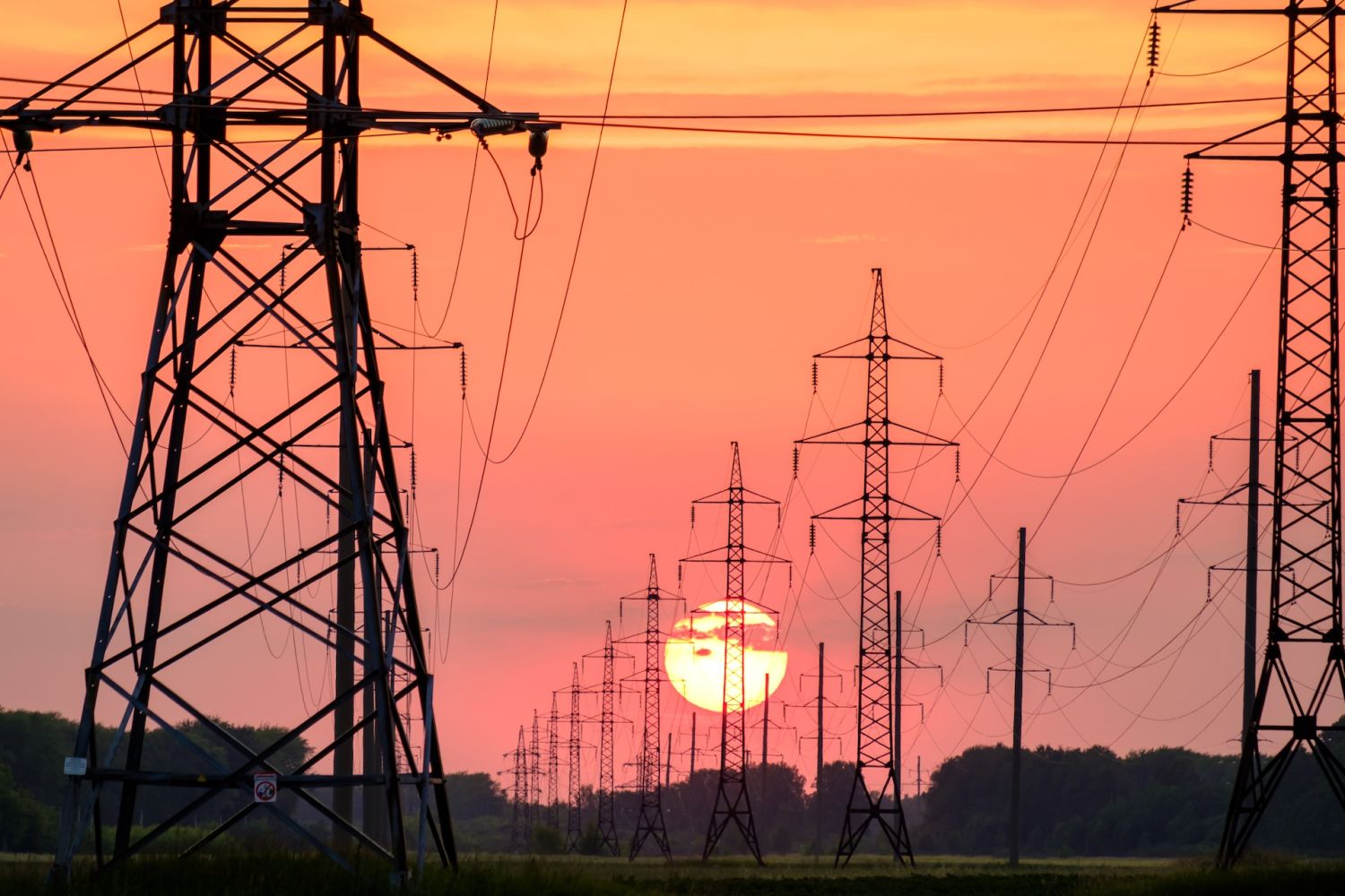 REE divulga los puntos eléctricos críticos para los concursos de acceso por demanda