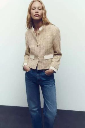 10 prendas que Zara ha rebajado antes de tiempo con las que vestirás impecable 10 Merca2.es 16984051136181 Merca2.es