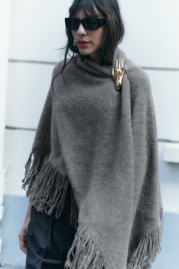 Zara lanza un complemento que parece de alta costura ideal para cualquier look