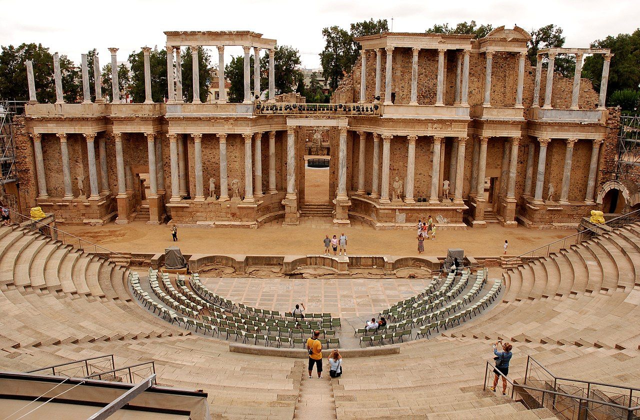 Teatro Romano de Mérida: conoce toda la magia de Roma en el escenario más antiguo de España