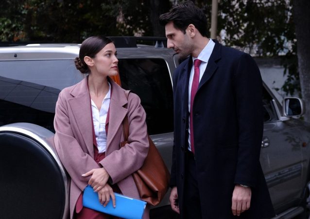 Ceylin e Ilgaz de Secretos de familia