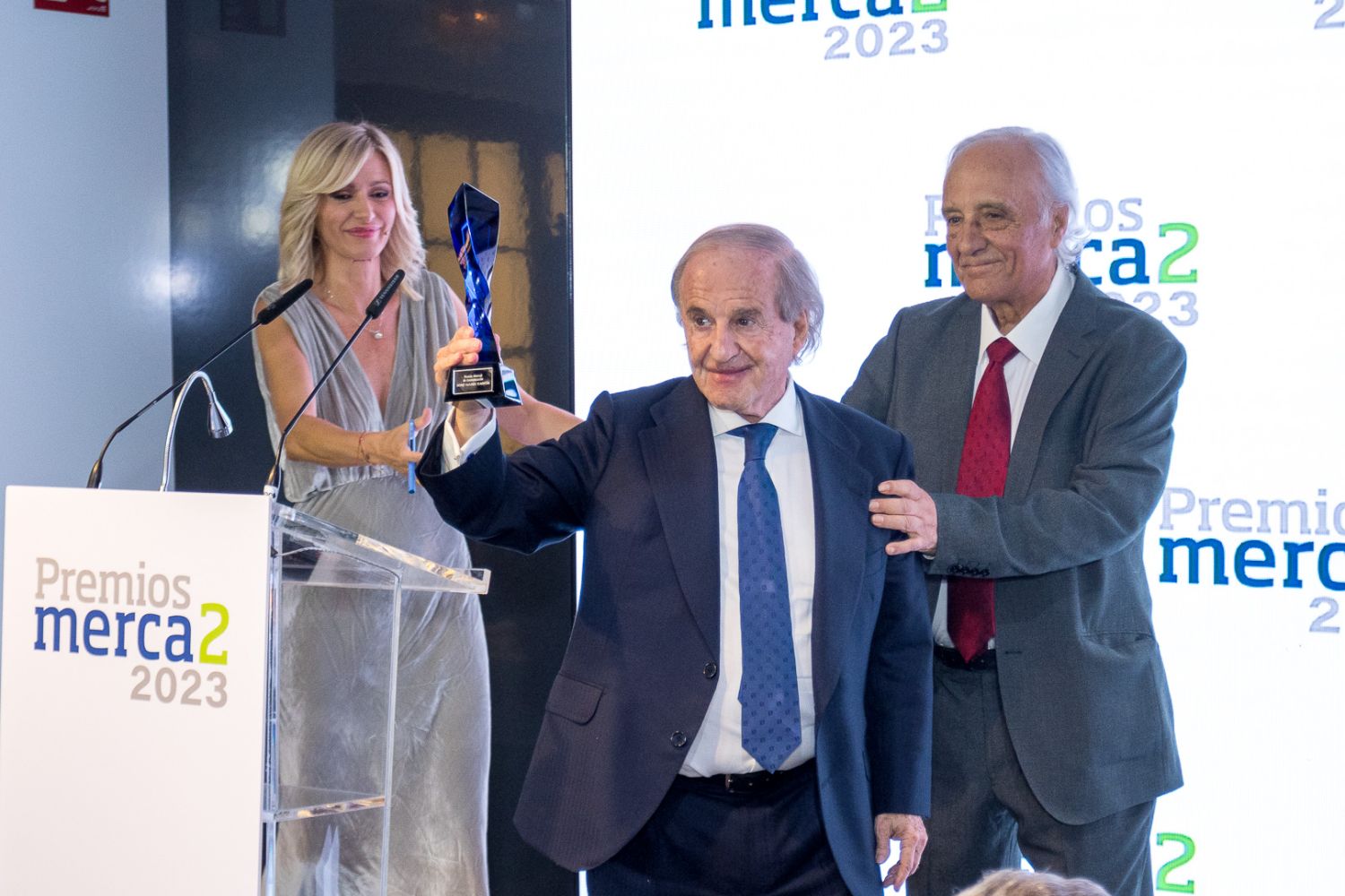 José María García, galardonado como ‘Comunicador del año’ por el Grupo MERCA2