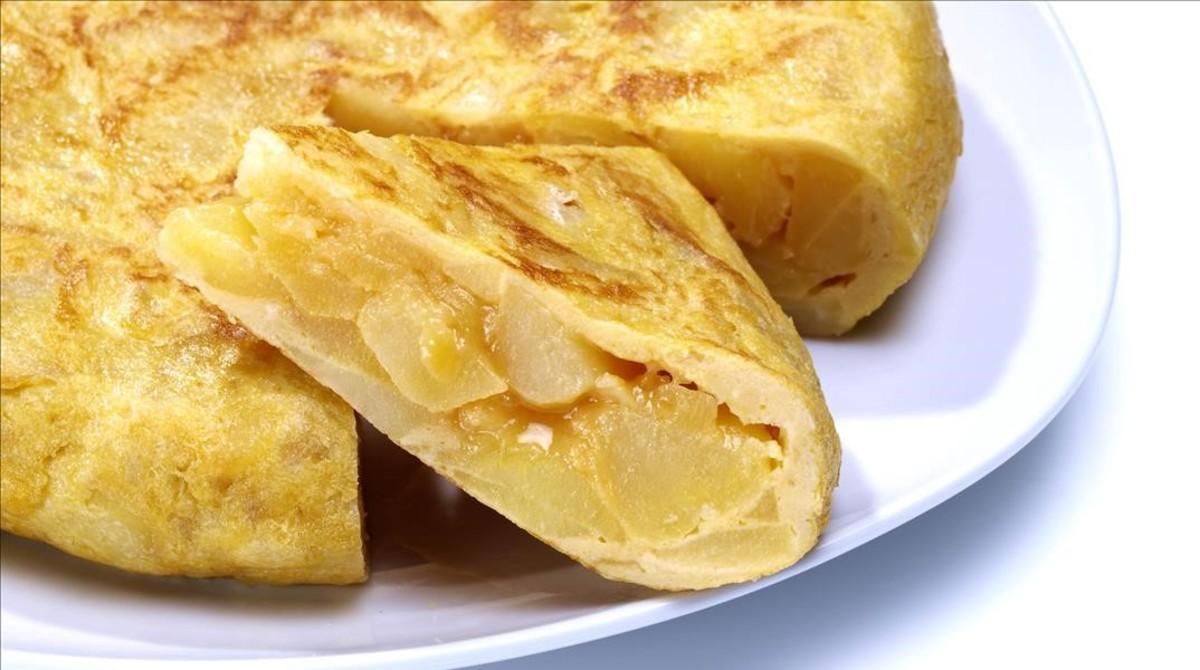 ¿Fan de la tortilla de patatas? Para la OCU esta es la mejor de supermercado