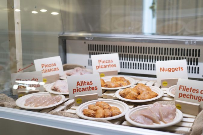 Popeyes supera los 100 restaurantes en España y sigue su crecimiento 2 Merca2.es El pollo el principal ingrediente de Popeyes Merca2.es