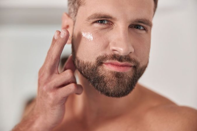 Limpieza facial en hombres Merca2.es