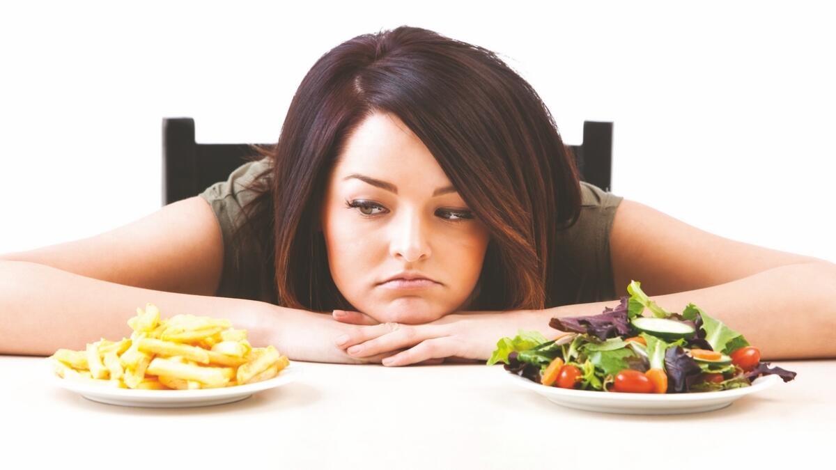Dietas restrictivas: 6 peligros de una mala alimentación 1 Merca2.es ¿Qué son las dietas restrictivas?