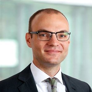 Las inmobiliarias europeas afrontan un alza de las refinanciaciones en 2024-2026 1 Merca2.es Philipp Wass. Scope Ratings 1 Merca2.es