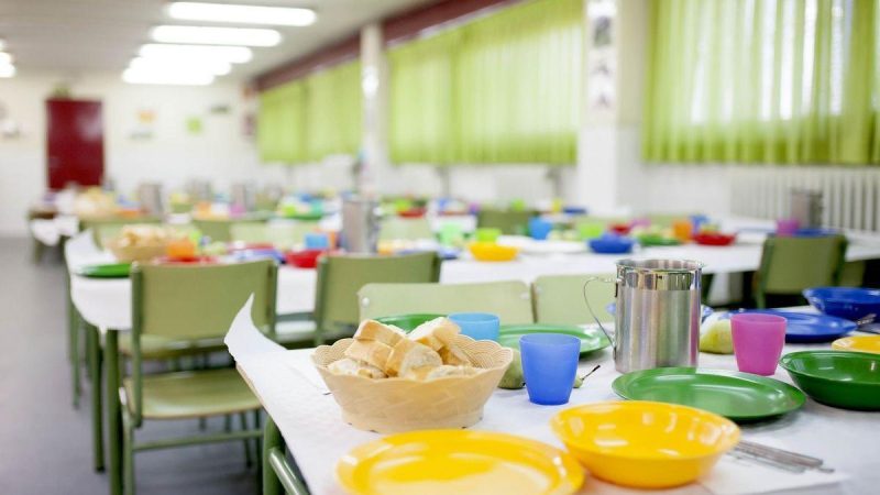 Una encuesta de la OCU revela qué tal comen nuestros hijos en el comedor de su colegio
