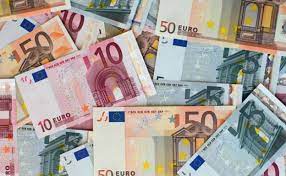 La banca española: 30 datos clave para los clientes e inversores