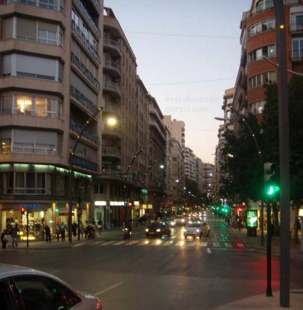 Esta es la ciudad de España peor valorada por los propios españoles 9 Merca2.es Completan este cuadro
