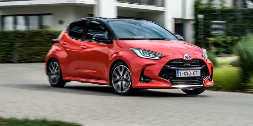 Toyota Yaris (Híbrido)