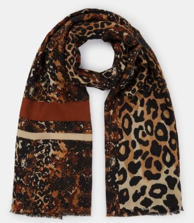 fular estampado leopardo