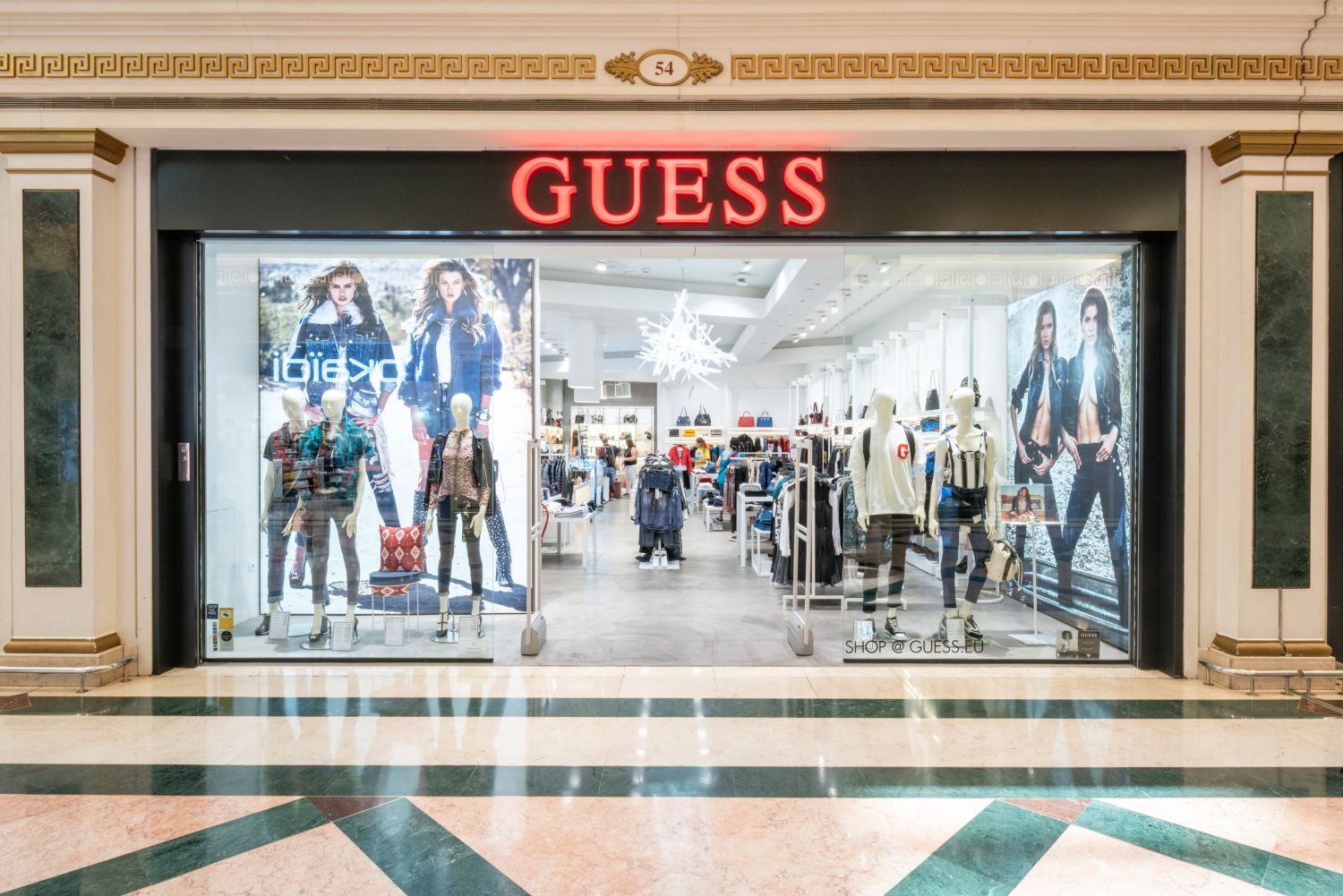 Los ingresos de Guess tras la adquisición de Rag & Bone pueden llevar a nuevas sinergias