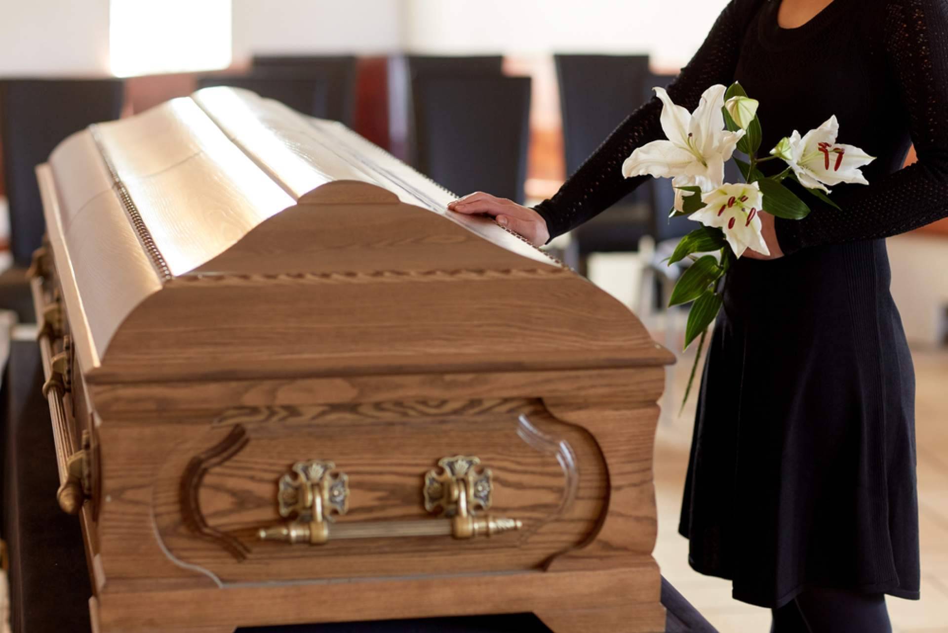 El sector funerario se estabiliza y vuelve a cifras previas a la pandemia