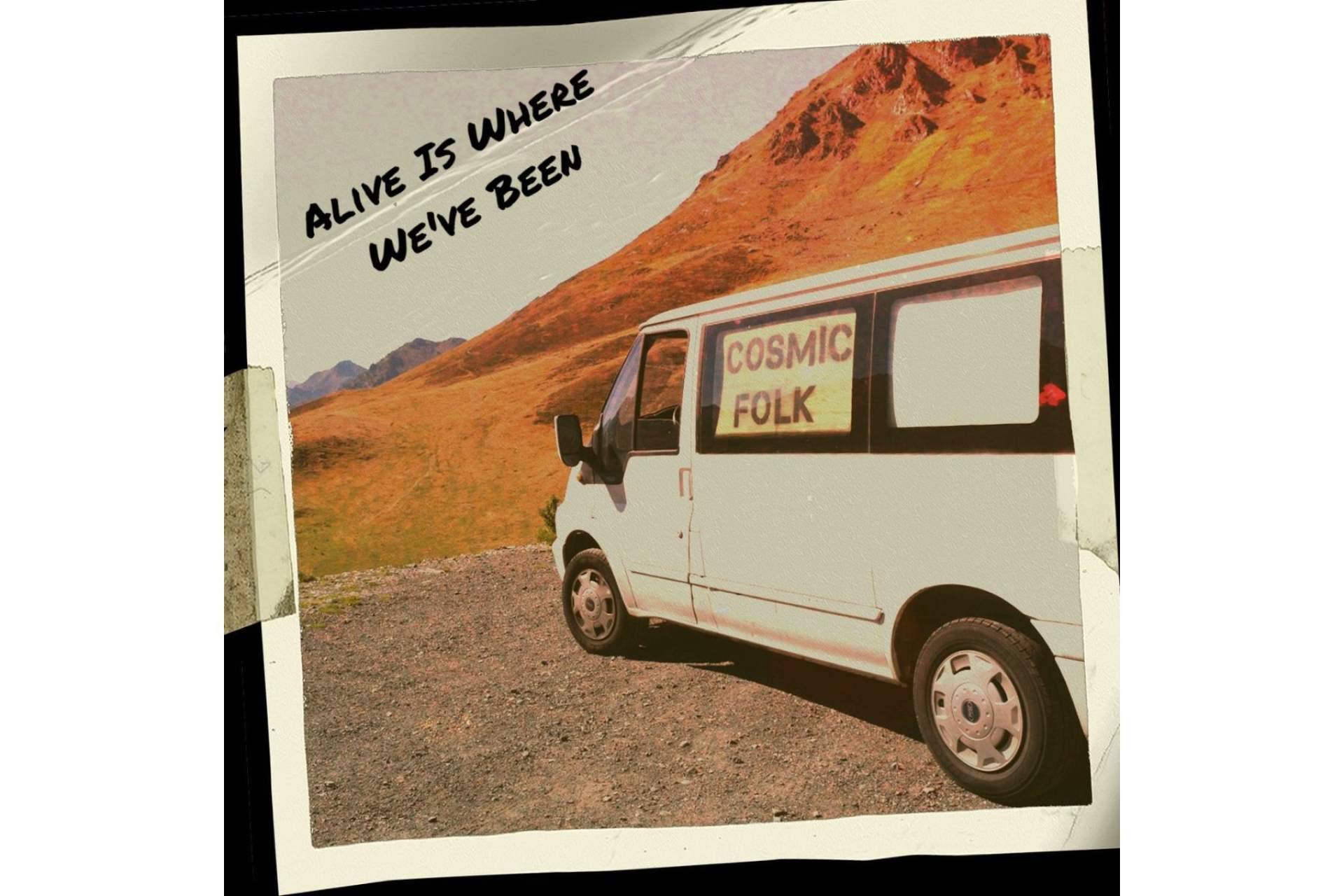 El primer single de La Chapelle, ‘Alive Is Where We’ve Been’