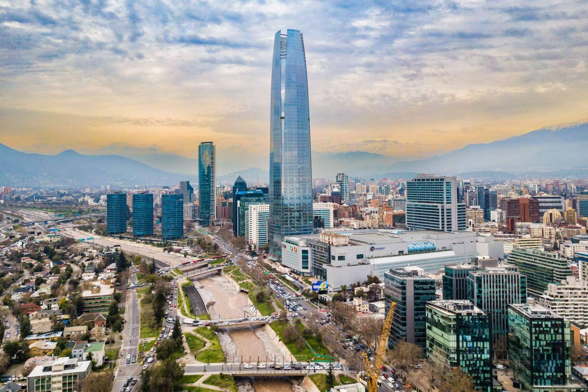 Turismo en Santiago, Chile, de la mano de Viagens e Caminhos