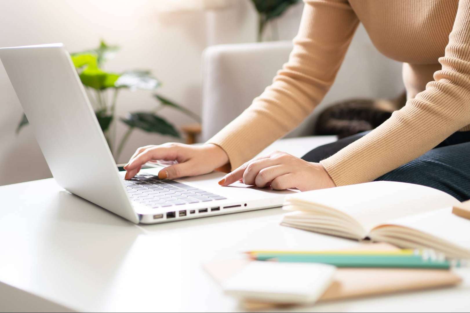 Cursos 100 % online gratuitos para autónomos y trabajadores con Título Oficial SEPE