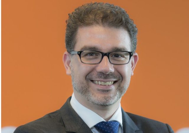 Telefónica y Orange 'mueven' sus negocios más financieros a la espera de Bruselas 1 Merca2.es orange 1 Merca2.es