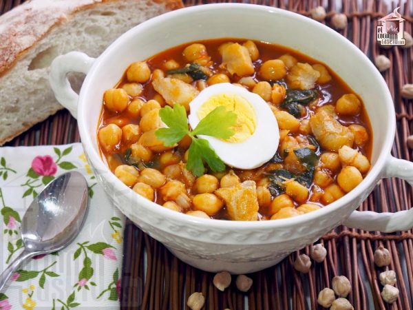 potaje de garbanzos con bacalao y espinacas Merca2.es
