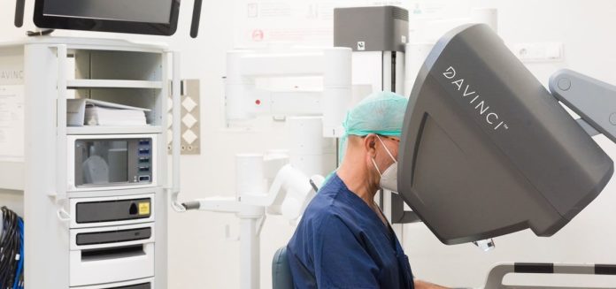 robot quirúrgico Da Vinci del Hospital Universitario Ruber Juan Bravo