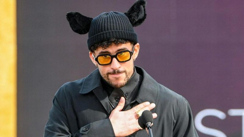 Forbes nombra a Bad Bunny como 'Rey del pop' y las redes estallan reivindicando a Michael Jackson 2 Merca2.es 08ecdcf7 ed28 4077 aed5 21aa5ce72d4f 16 9 discover 1200x675 Merca2.es