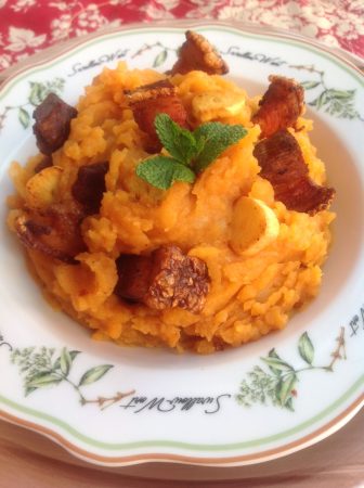 Receta de patatas revolconas: un placer castellano para el paladar fácil de hacer 1 Merca2.es 146376160957eaca6766a221.50218307 Merca2.es