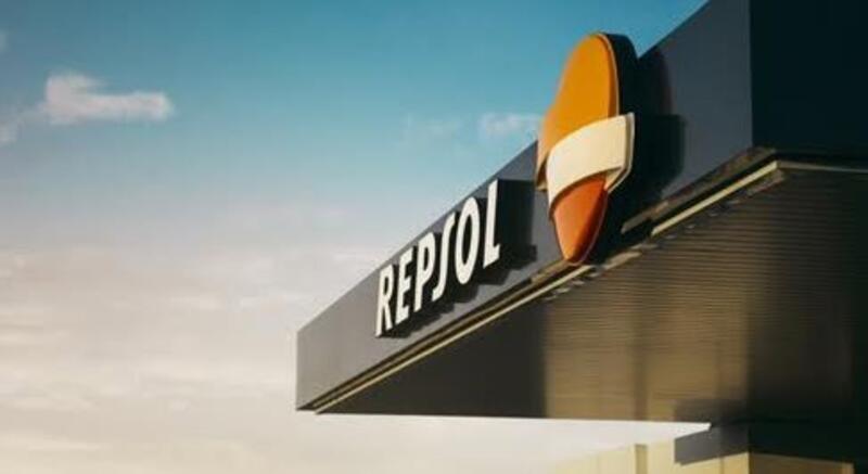 Repsol suministra ya combustible renovable en 33 estaciones de servicio en España y Portugal y enfila las 50