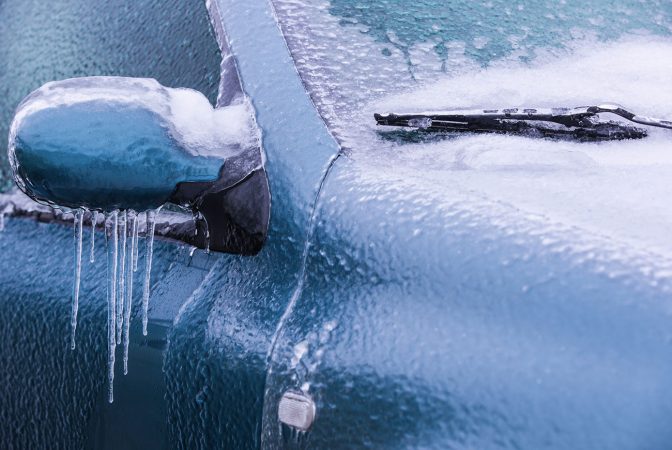 Estas son las cosas que debes revisar de tu coche para que el frío no te juegue una mala pasada