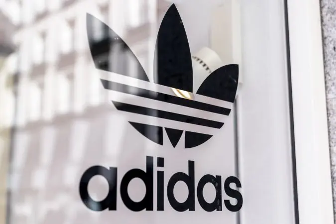 Adidas originals hotsell wallpaper españa