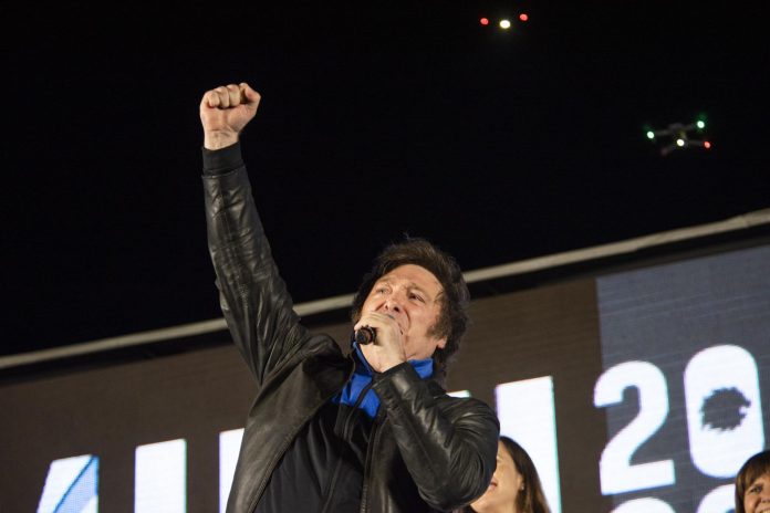 Javier Milei, presidente electo de Argentina, planea la privatización de YPF