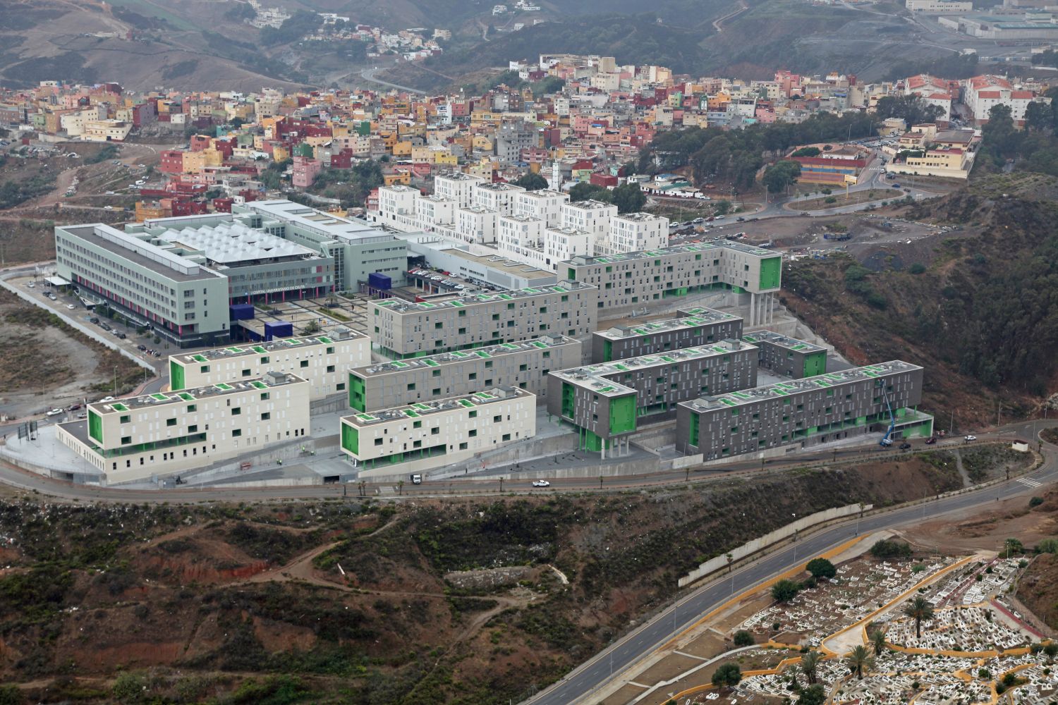 SEPES cierra la venta de locales en su actuación de Loma Colmenar (Ceuta)