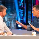 Pablo Motos se convierte en el ‘Guiñol’ de Canal Plus para el Gobierno de Pedro Sánchez