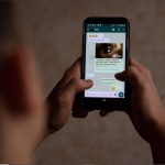 Seis de cada diez jóvenes consumen pornografía en España y admiten lo siguiente