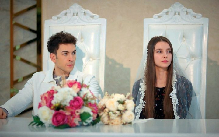 Tolga se casa con Zehra