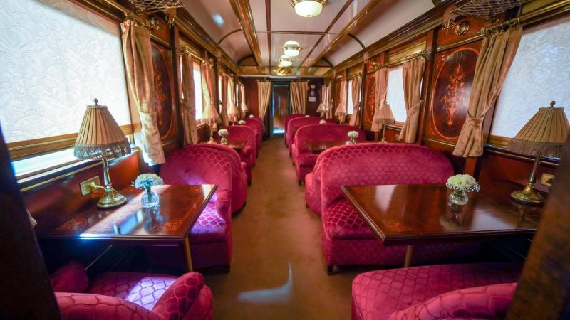 Los trenes turísticos más especiales de España para un viaje de lujo con vistas increíbles 3 Merca2.es alandalus Merca2.es