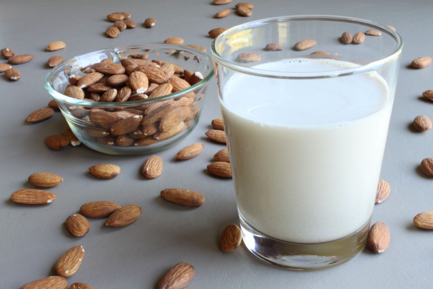 Costos de la leche de almendras