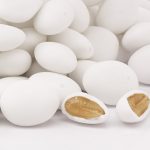 Sumérgete en la magia navideña con nuestra receta única: ¡Descubre cómo crear deliciosas Peladillas caseras irresistibles!