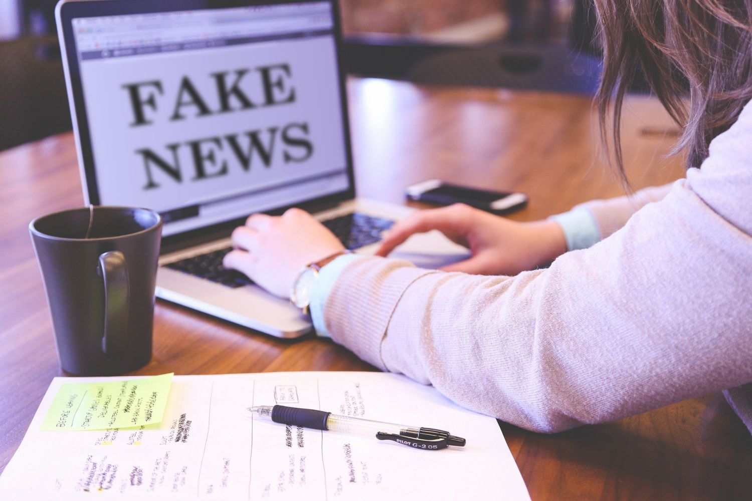 Los trucos para saber si un vídeo es real o es un deepfake