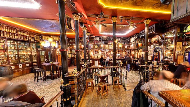 Los bares más originales y extravagantes de Madrid para una salida diferente 7 Merca2.es fontana Merca2.es