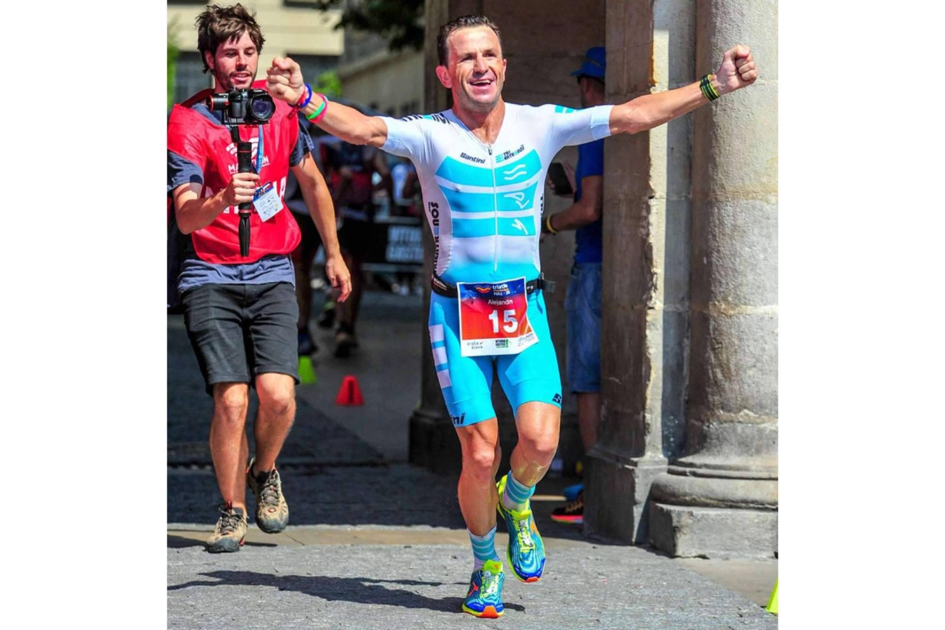 Trientrenos permite acceder a un entrenador de triatlón online con más de 20 años de experiencia