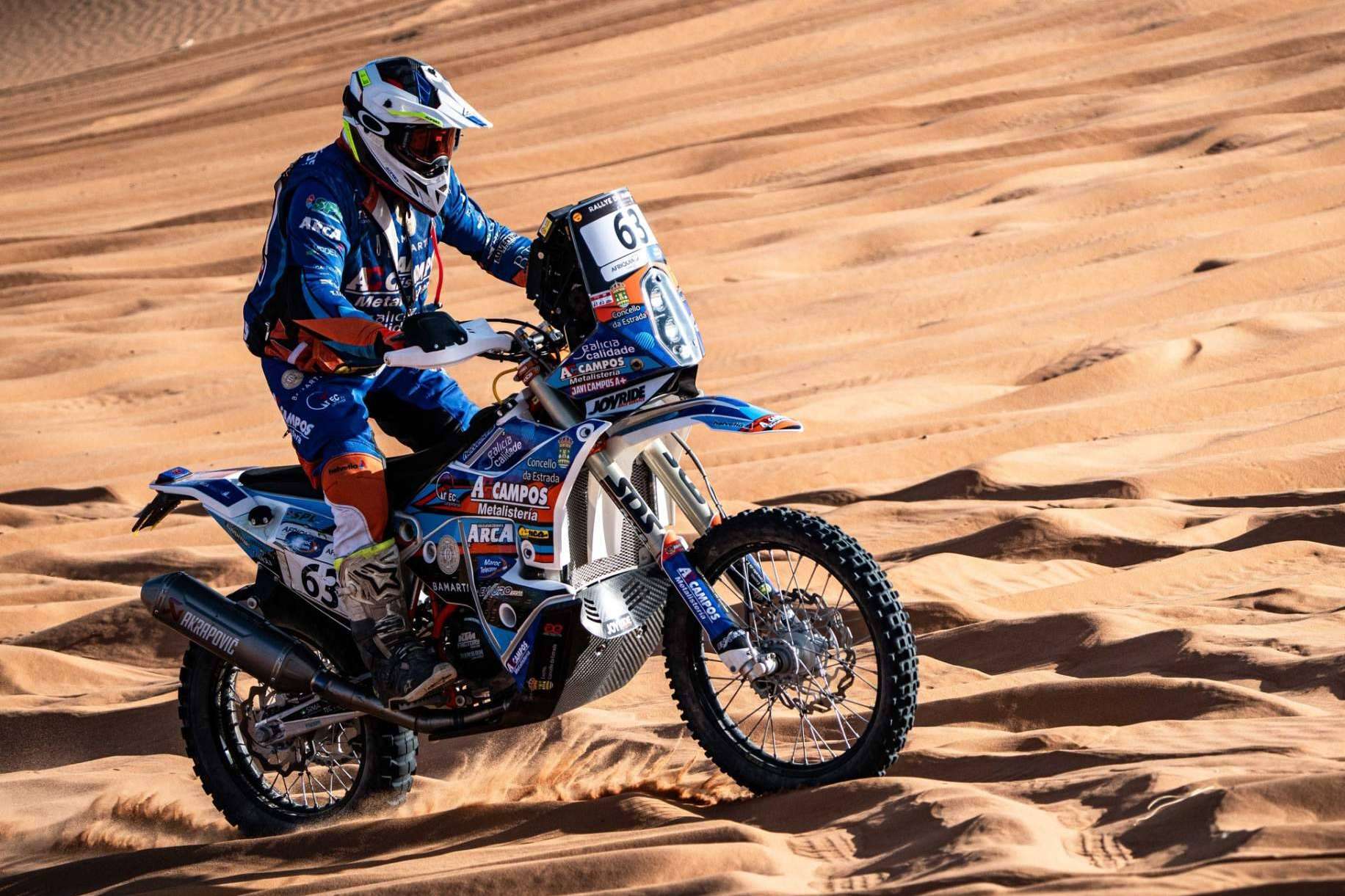 Ropa personalizada motocross y enduro, el kit completo con el e-commerce ADHESIVOSEMBARRADOS